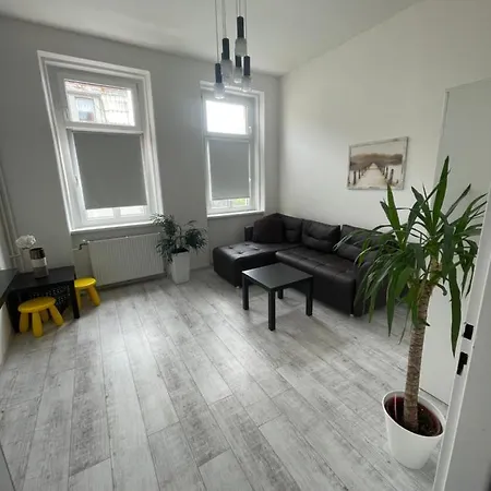 Marcus- Modern Relaxing Apartment Decin Exterior photo
